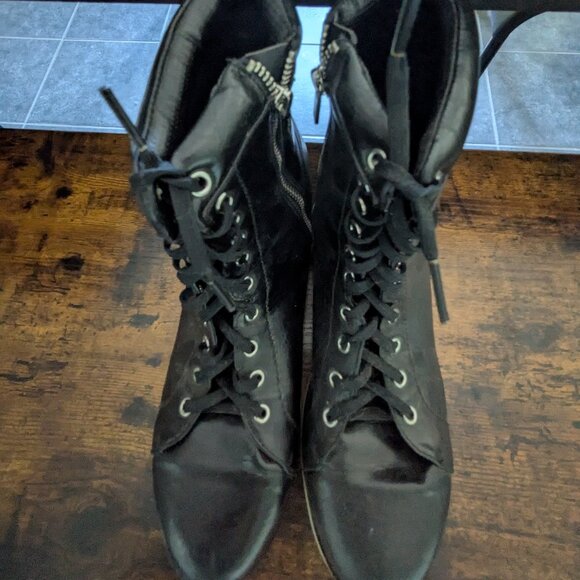 Matt & Natt Boots - Picture 2 of 7